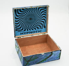 Load image into Gallery viewer, MERRILEE&#39;S PICK : Bird Box by Dennis